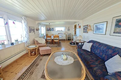 6 persoons vakantie huis in Finnsnes-By Traum