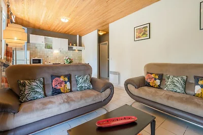 Piacevole casa vacanze con piscina privata