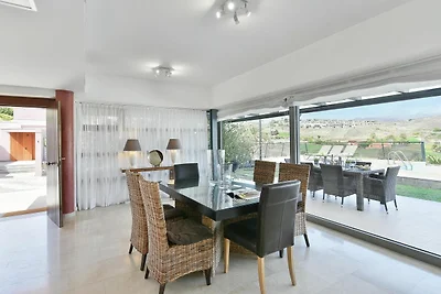 Villa mit Privatpool im Golfresort bei...