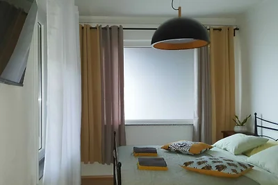 Bright and Sunny Apartment with Terrace - Two...