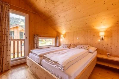 Geräumiges Chalet mit Whirlpool