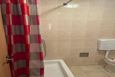 Apartment mit einem Schlafzimmer und...
