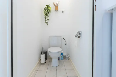 Schönes 1-Zimmer Apartment mit Meerblick