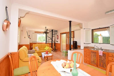 Huis in Muro met zwembad en uitzicht op de...