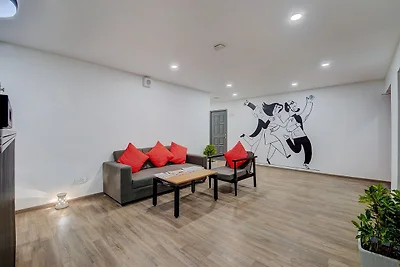 Super Townhouse T Nagar Chennai