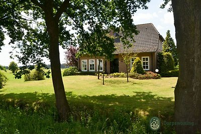 Mooie vakantiewoning in Leende met omheinde...