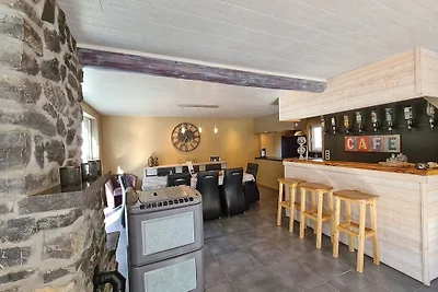 Einladendes Ferienhaus in Durbuy mit Sauna