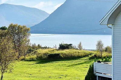 10 Personen Ferienhaus in MIDSUND