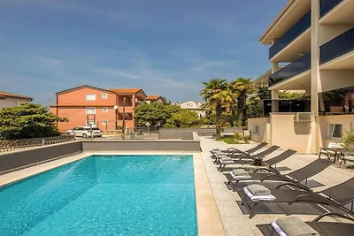 Appartamento a Dramalj con piscina