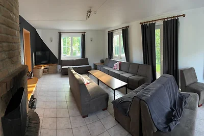 Ferienhaus in Robertville mit Sauna & Garten
