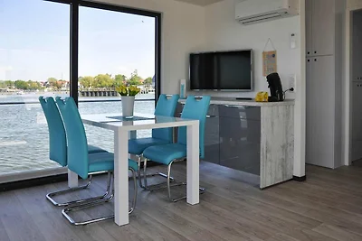 Hausboot Schwimmendes Haus Leni in...