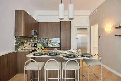 Wohnung auf den Champs Elysees