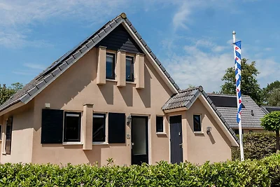 Spaziosa casa vicino ai laghi della Frisia