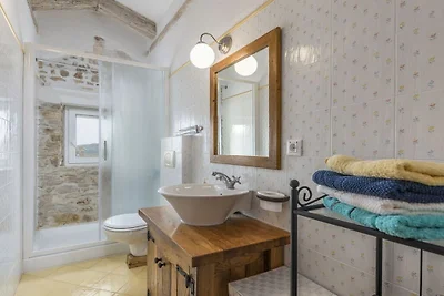 Ferienhaus in Vižinada mit Schwimmbecken