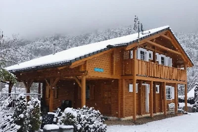 Spazioso chalet con sauna a...
