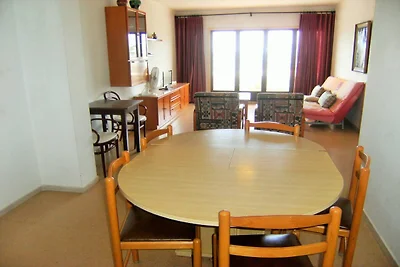 Appartement in Estartit vlakbij zandstrand