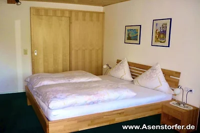 Asenstorfer House by the lake