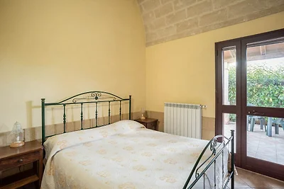 Spaziosa casa vacanze a San Vito dei Normanni...