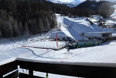 Wohnung in Boussolenc mit Skizugang