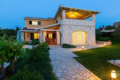 Ferienhaus in Porec mit Schwimmbecken