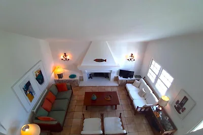 Skaloma Beachfront SeaView Villa Retreat.