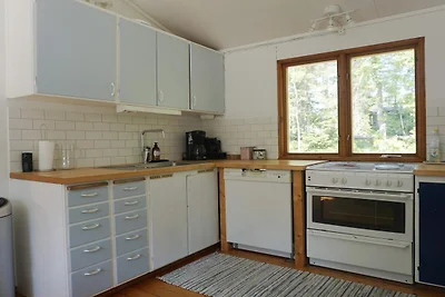 6 person holiday home in ÅKERSBERGA-By Traum