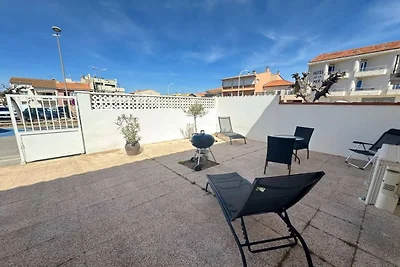 Küstenflucht mit Panoramablick
