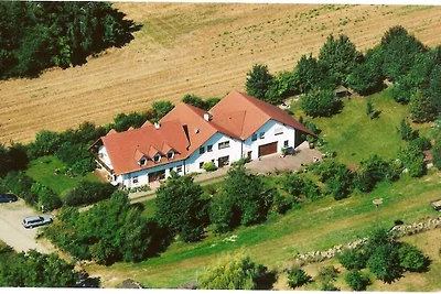 - Huis op de weide || Venningen