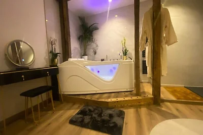 Romantische Wohnung an der Corrèze