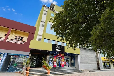 Collezione O Sharath City Mall