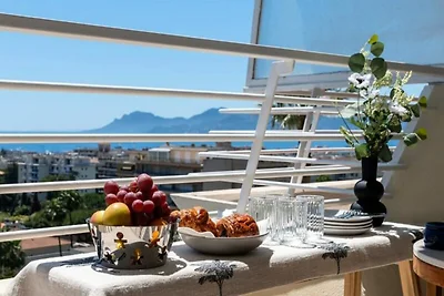 3-Zimmer-Apartment mit Terrasse und Meerblick...