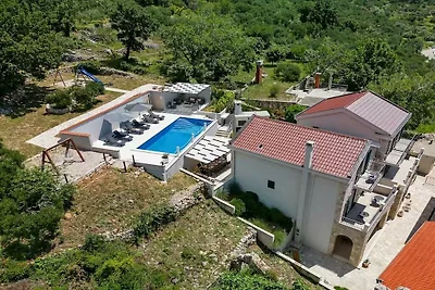 Rustic Villa Nina Tucepi