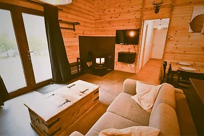 Ardennenchalet mit Balkon und Sauna