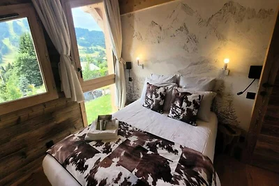 Chalet in Les Gets mit Pisten- und Seeblick