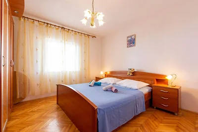 Geräumiges Appartement in Tribanj mit...