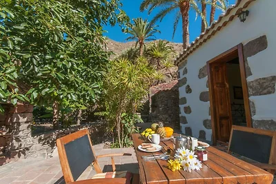 Ländliches Steinhaus mit privatem Pool