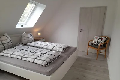 Ferienhaus in Esgrus mit Schwimmbecken
