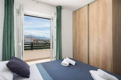 Shimmering Sea Apartment with Terrace - Four ...