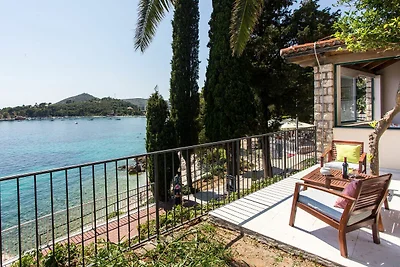 Villa Mirjana - One Bedroom Apartment with Te...