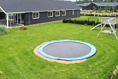 18 Personen Ferienhaus in Nørre Nebel