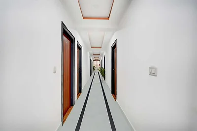 Townhouse Whitefield Bahnhof