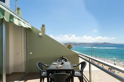 Strandhuis in Las Palmas met zeezicht