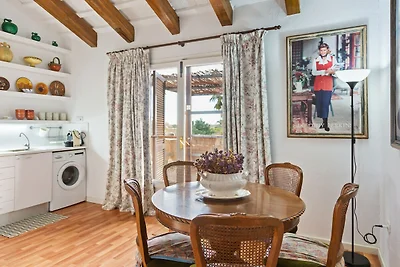 Hübsches Ferienhaus in Deltebre mit Garten