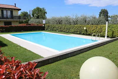 Piccola residenza, piscina