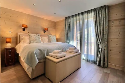 Chalet in Les Gets mit Jacuzzi & Skizugang