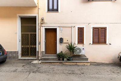 Große Terrasse mit Meerblick und Klimaanlage