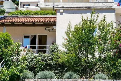 Apartments Elelu - Two-Bedroom Apartment with...