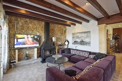 Ferienhaus in Ariany mit Schwimmbad