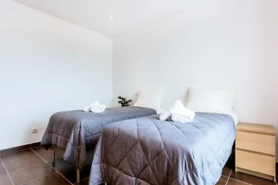 Villa in Raposeira mit Meerblick