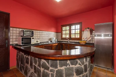 Charmantes Ferienhaus in Ingenio mit Terrasse